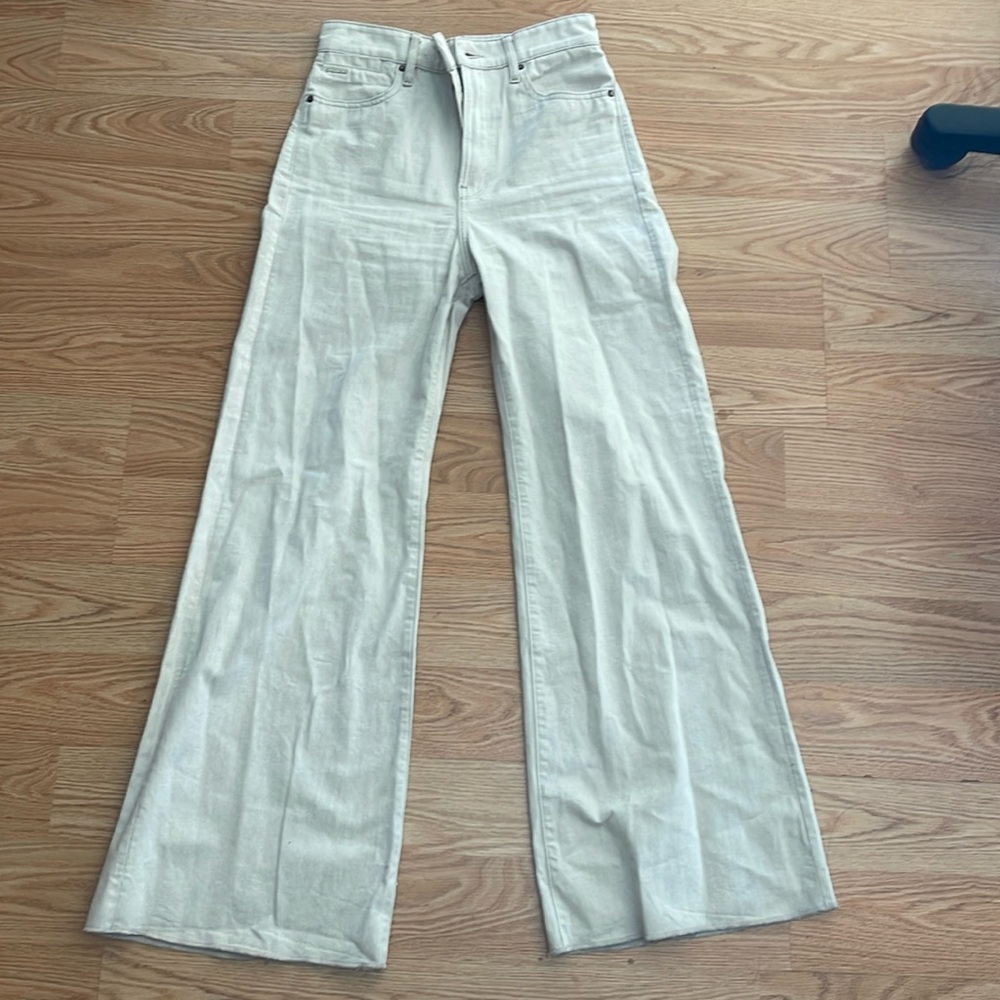 Wide leg pants